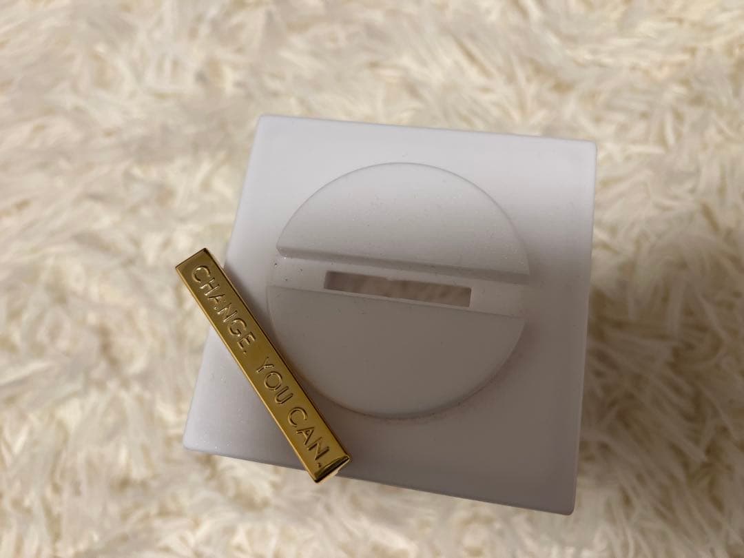 アイスウォッチ 岩出玲亜選手 サイン入り 貯金箱