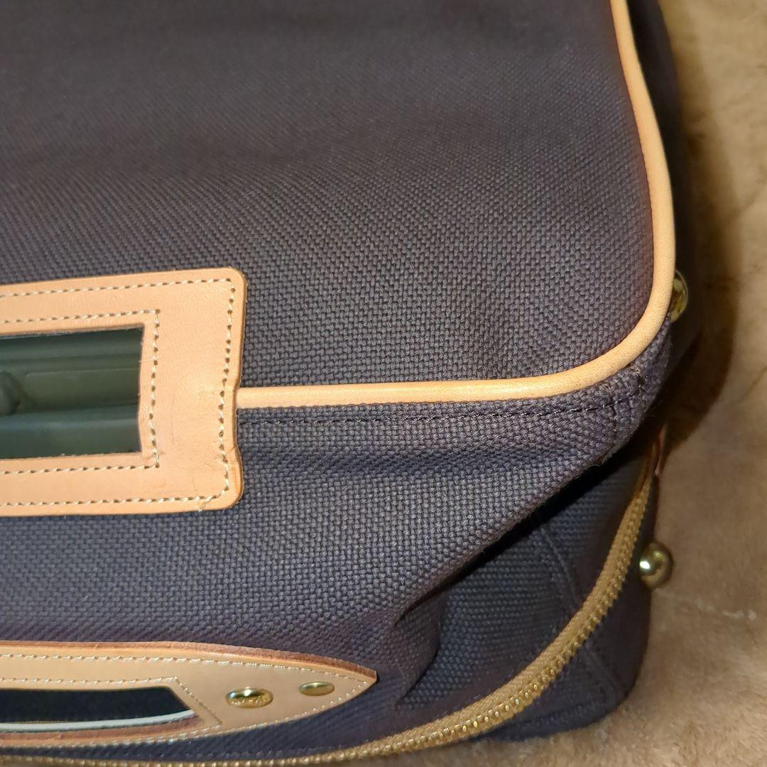 グローブトロッター キャリーケース カバー 南京錠 保存袋 オーナーズブック付き