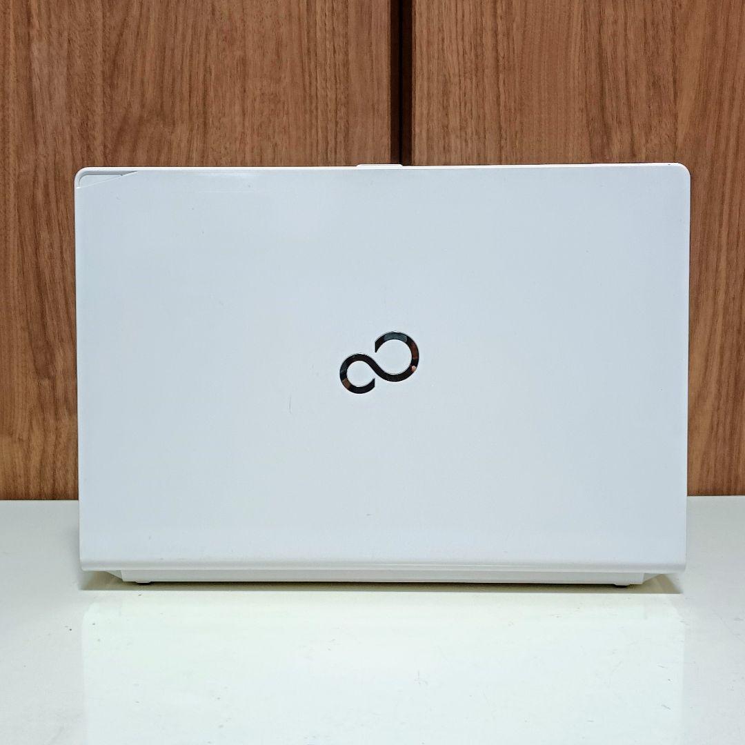 FUJITSU LIFEBOOK Corei5 メモリ12GB SSD512GB