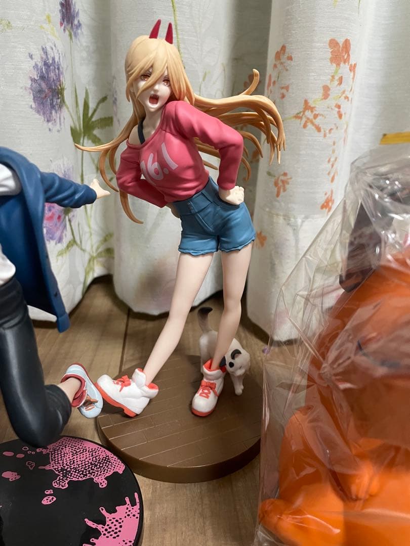 チェンソーマン　プライズ　フィギュア　4点　まとめ　ボム　パワー　ポチタ　レゼ篇