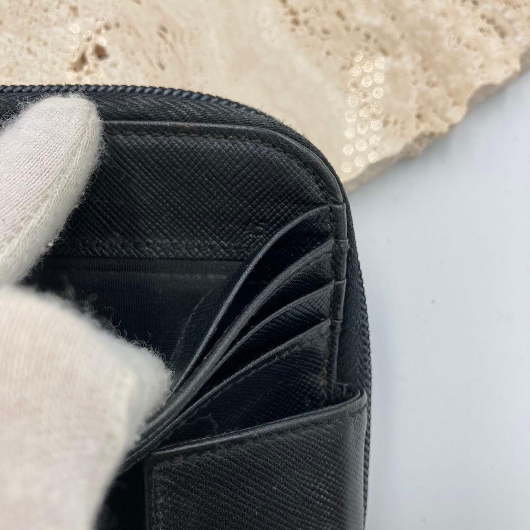 PRADA プラダ　折り財布　ブラック　サフィアーノ　250A