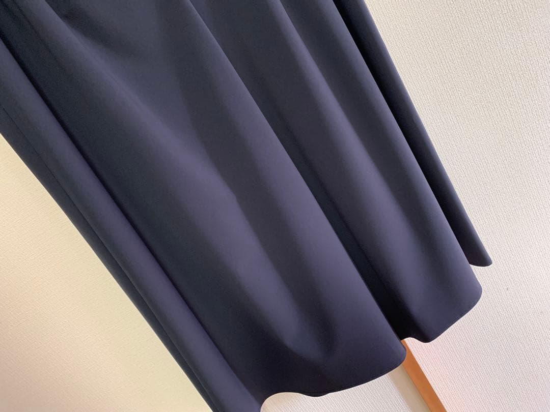 theory luxeネイビー ガウチョパンツ 38タグ付き新品