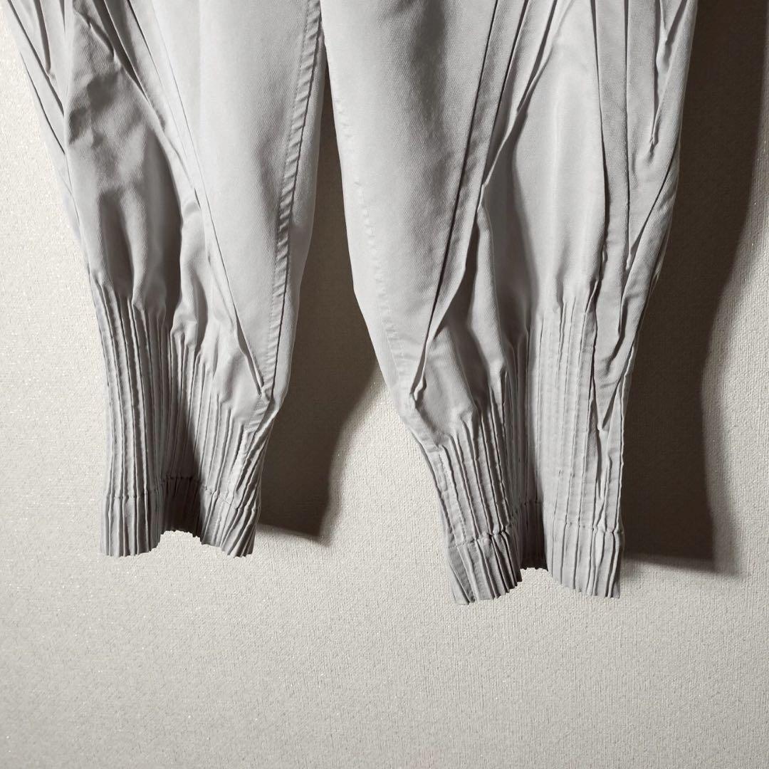 エイポック イッセイミヤケ サルエルパンツ テーパード プリーツプリーズ 灰色