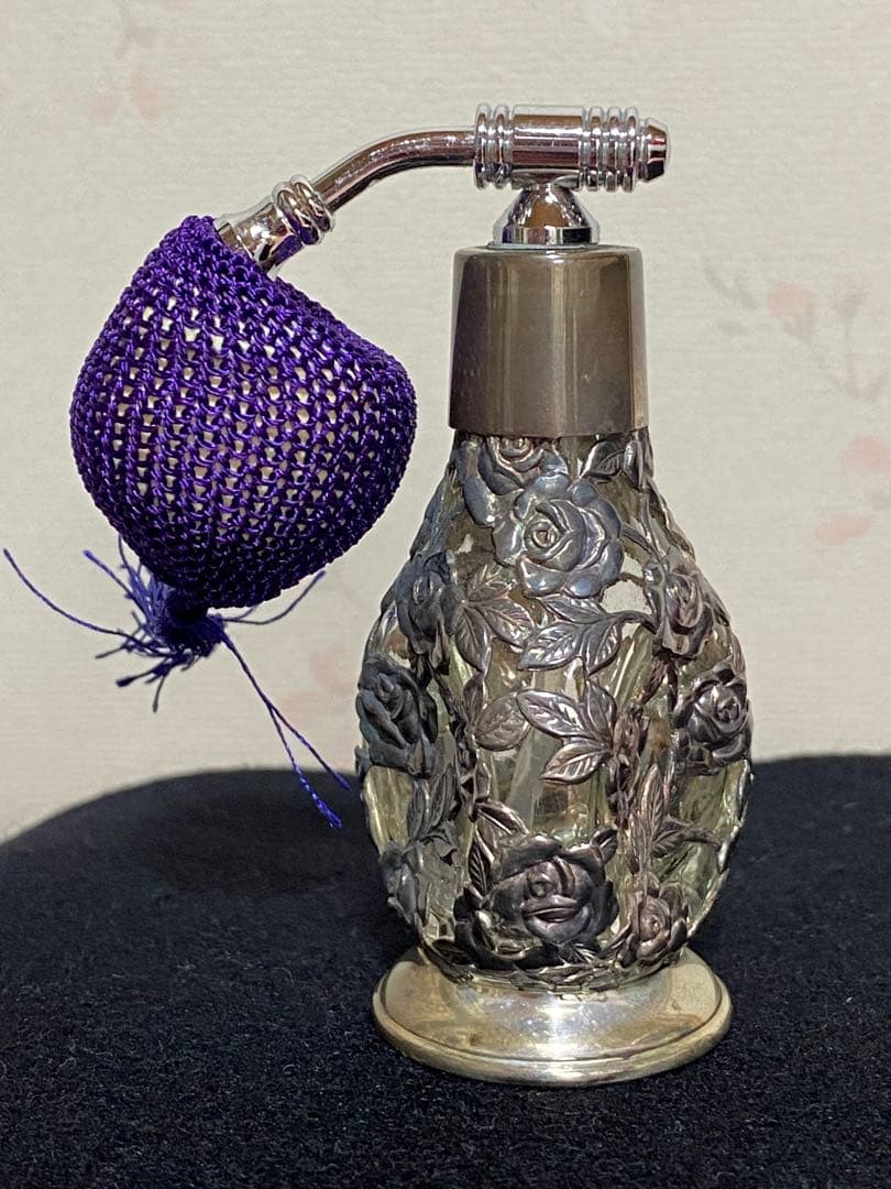 ♦銀製 ガラス 薔薇文様 透かし彫り 被せ 香水瓶 アールヌーボー様式 骨董品