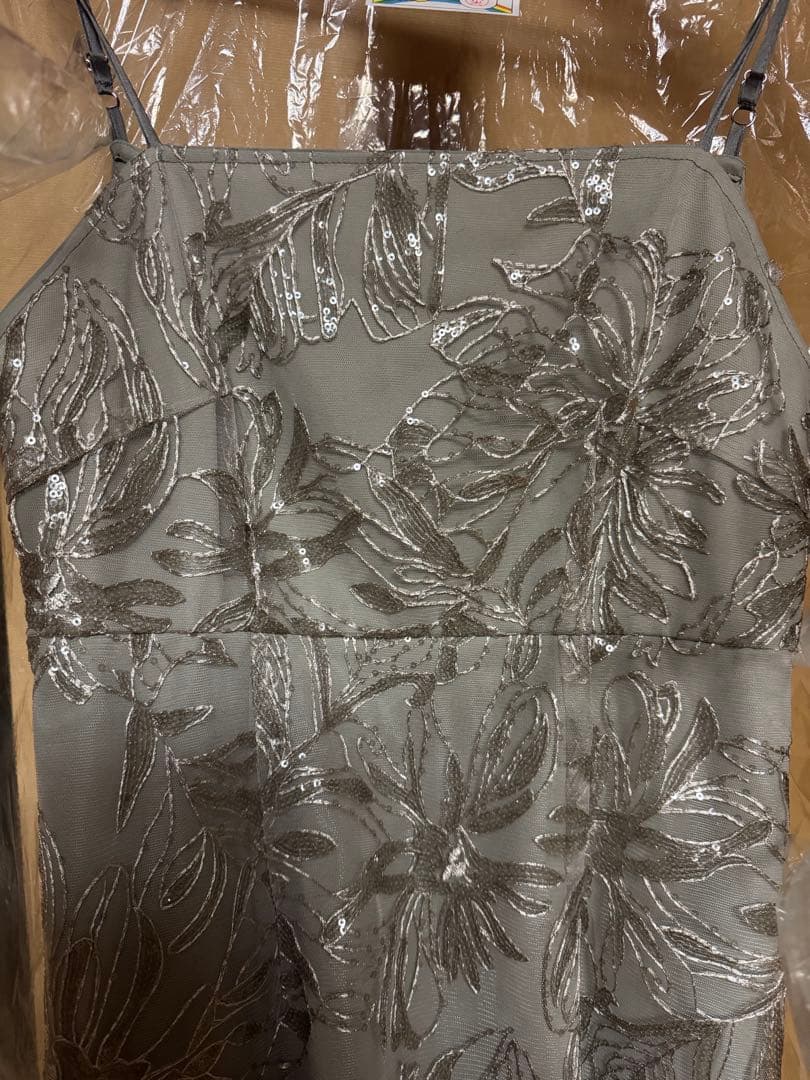 【Leja】フラワースパンコールチュールフリルスリーブIラインワンピースドレスS