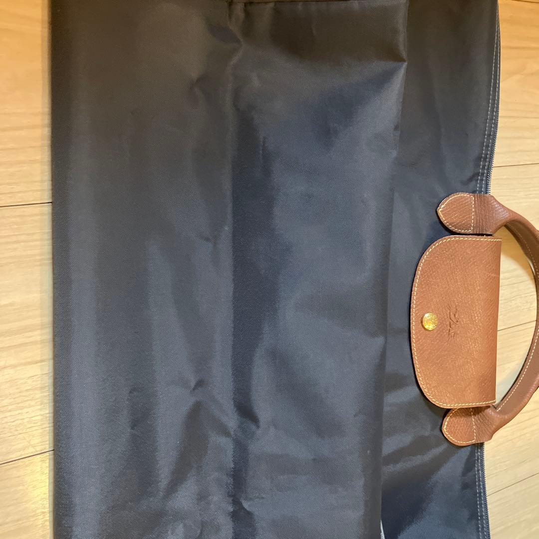 ロンシャン　パリ限定　ルプリアージュL