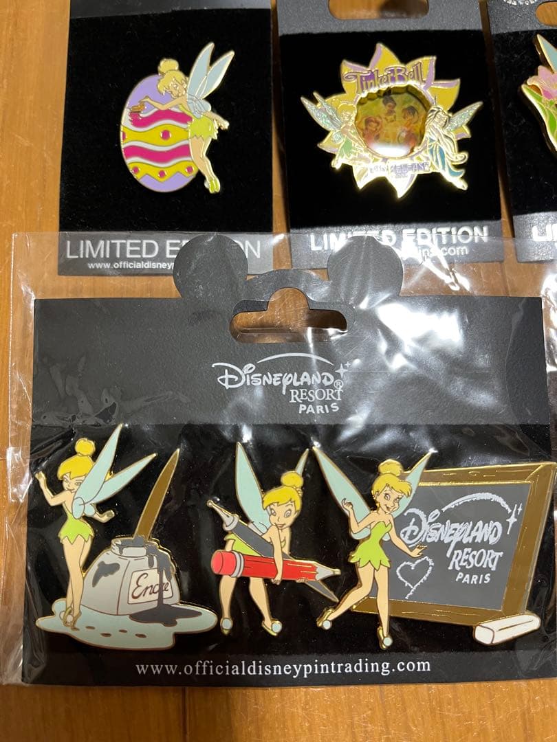 ディズニー　ティンカー・ベル　ピンバッジセット