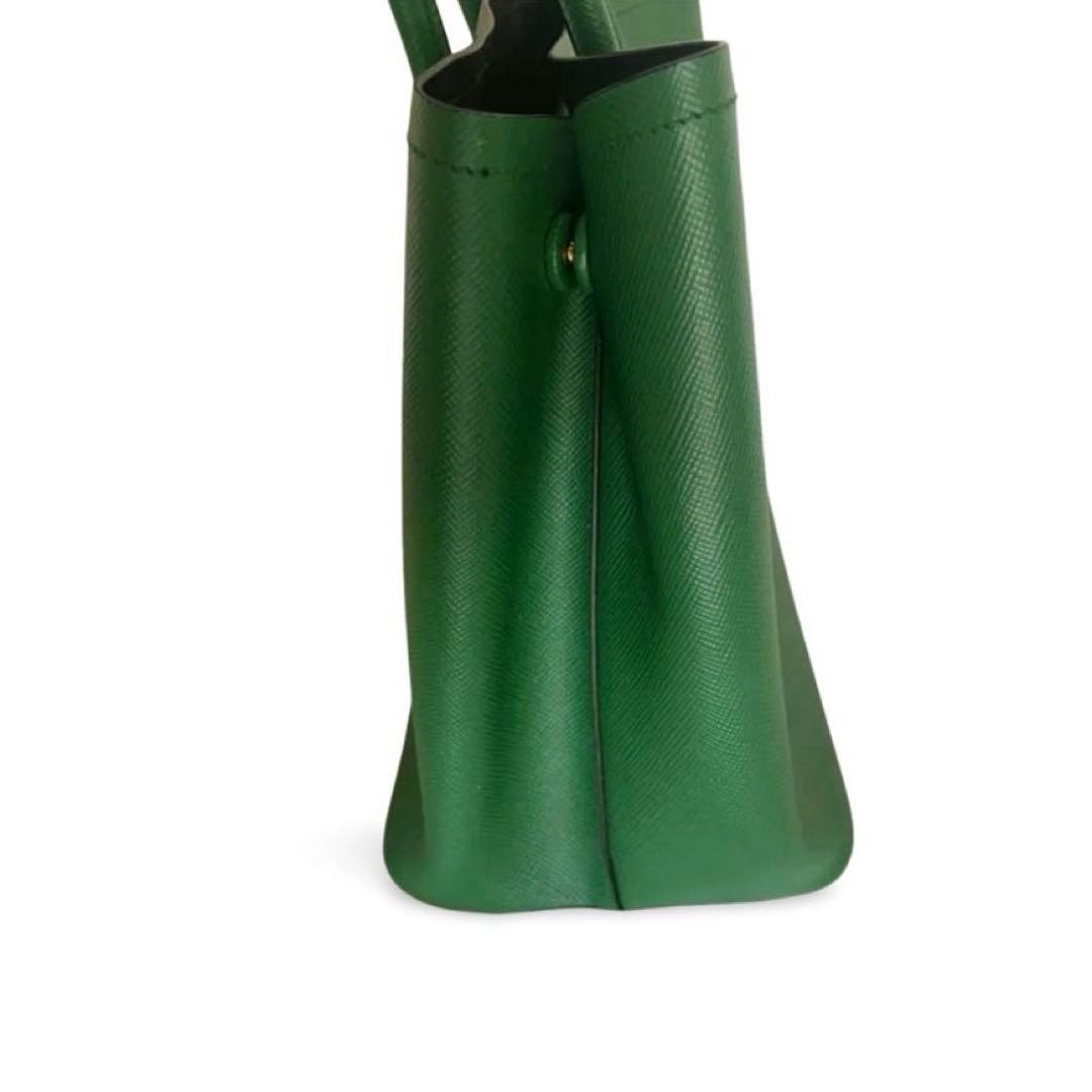 【PRADA】プラダ サフィアーノレザー トートバッグ グリーン