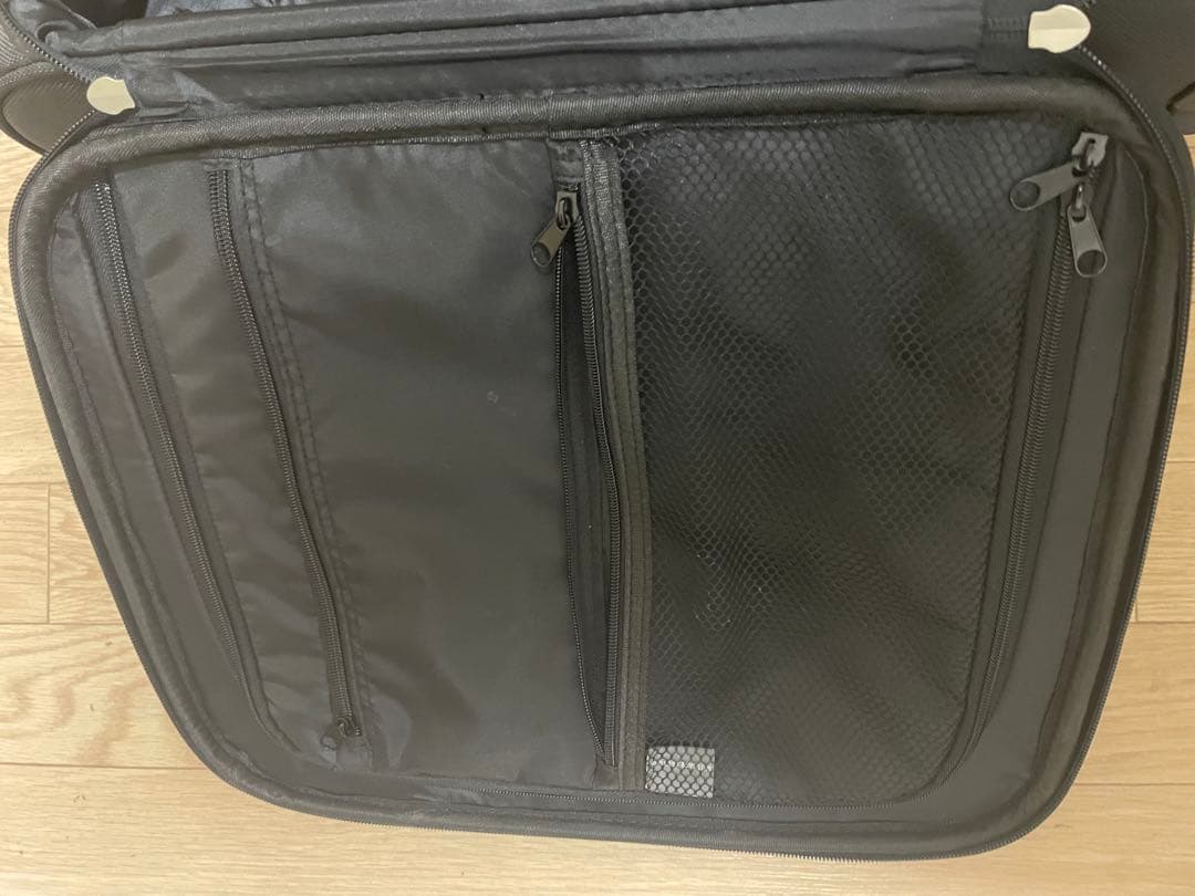 reversal キャリーケース