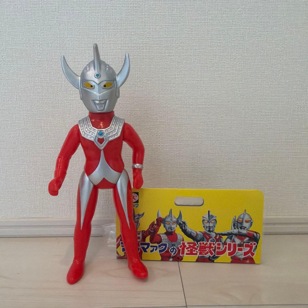 ブルマァク Sウルトラマンタロウ シルバー