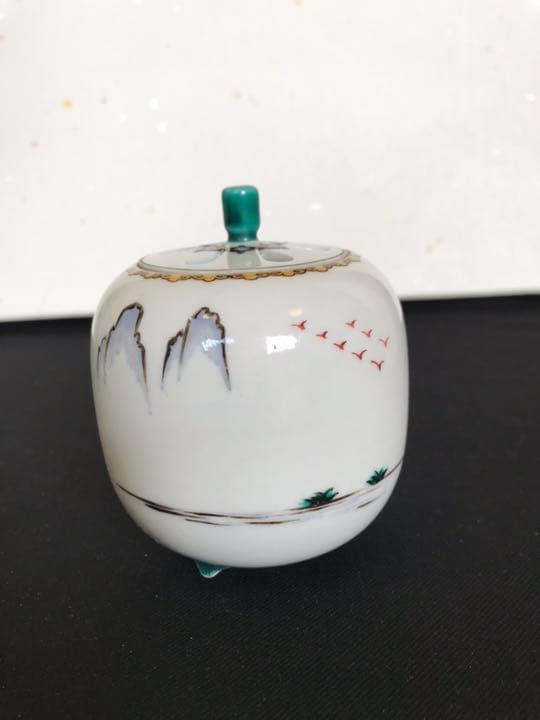 九谷の名工  三ツ井為吉作 色絵 十網図 香炉 K84 共箱