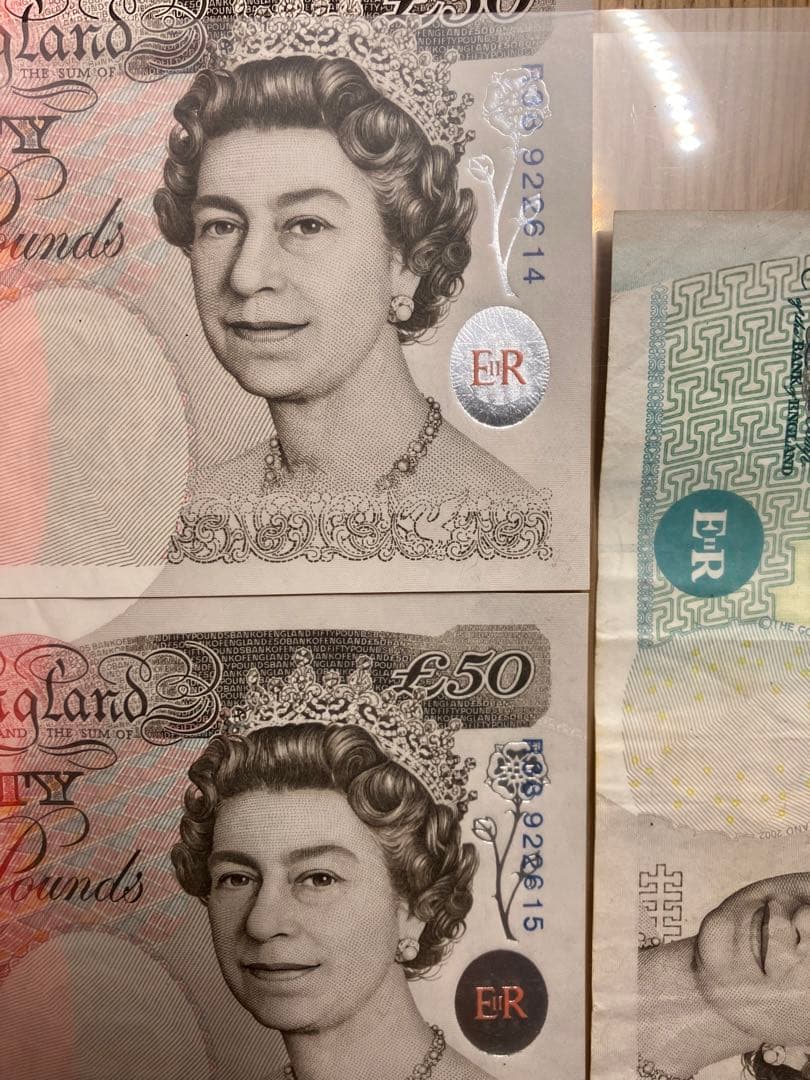 イギリス　ポンド　旧紙幣　130ポンド