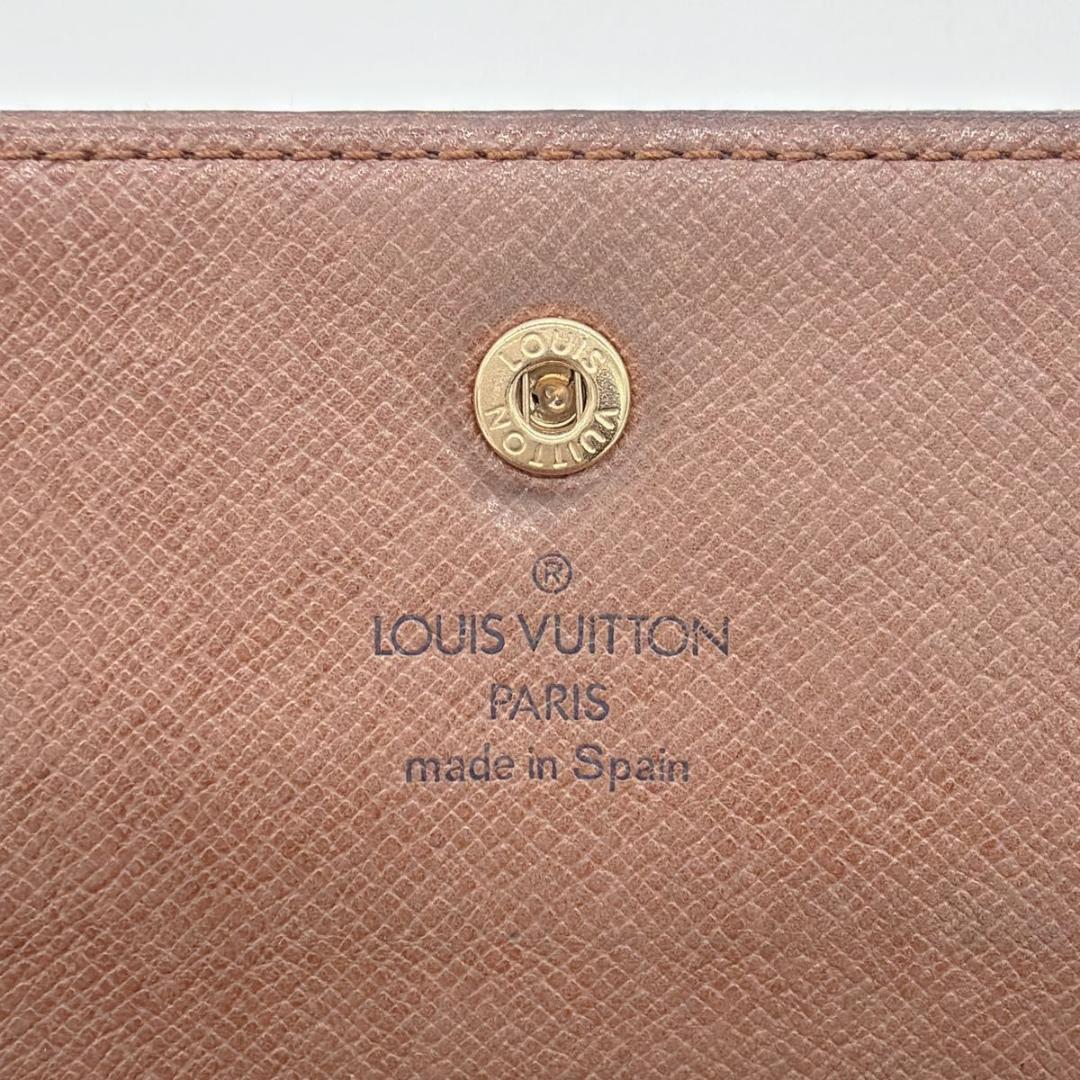 LOUIS VUITTON ルイヴィトン モノグラム　ポシェット パスポール