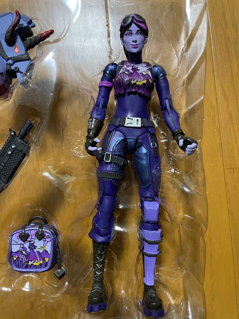 Fortnite ダークボンバー フィギュア 7インチ