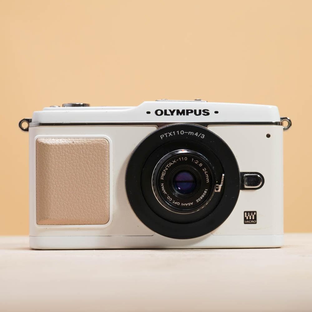 【写ルンです感覚のコンデジ】OLYMPUS PEN E-P1 24mm