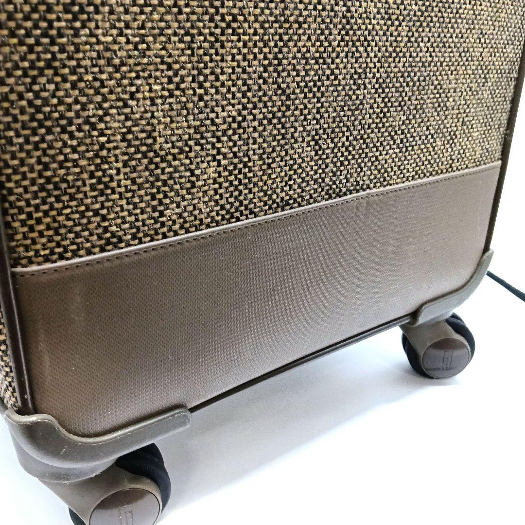 hartmann キャリーケース 4輪 上292