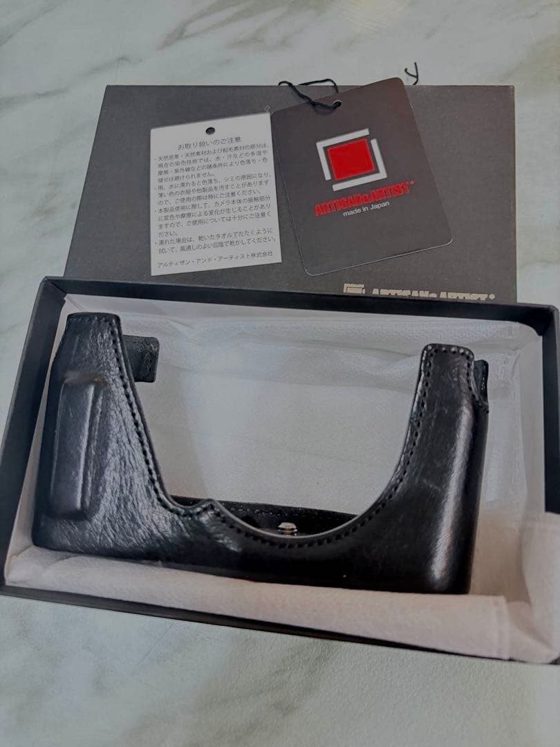ARTISAN&ARTIST　ライカCL専用　ボディケース