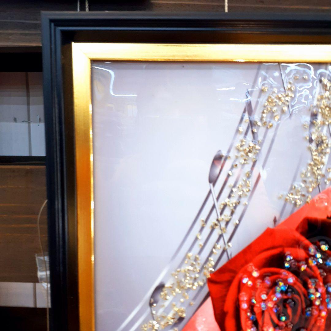 輸入雑貨　赤い薔薇　天然水晶石　クリスタルアート