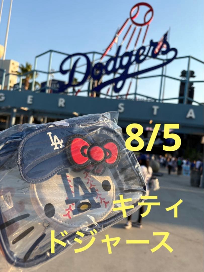 ハローキティ LAドジャース コラボケース②