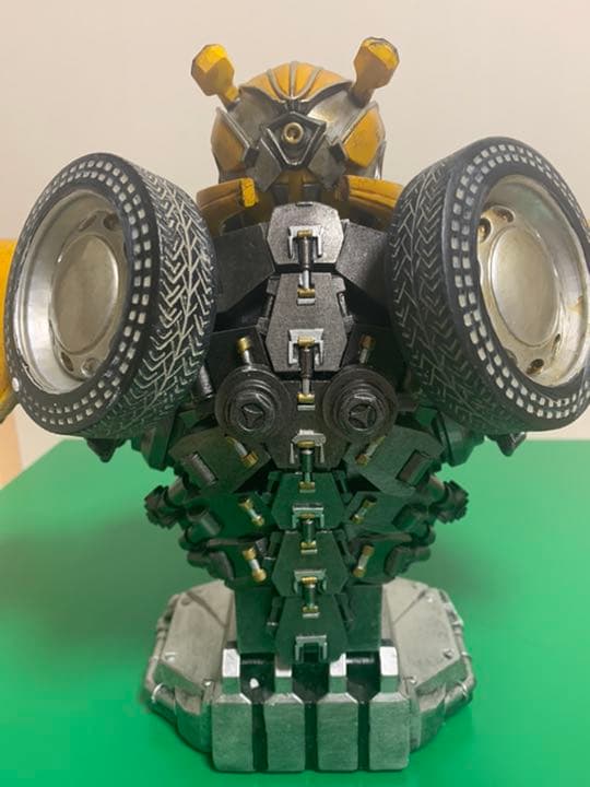 トランスフォーマー フィギュア バンブルビー