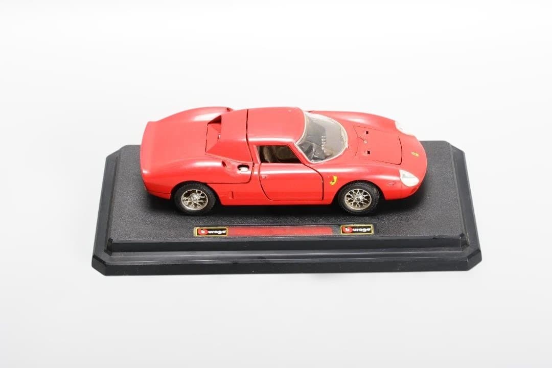 Bburago ブラーゴ 1/24 Ferrari 250 LM（1965）