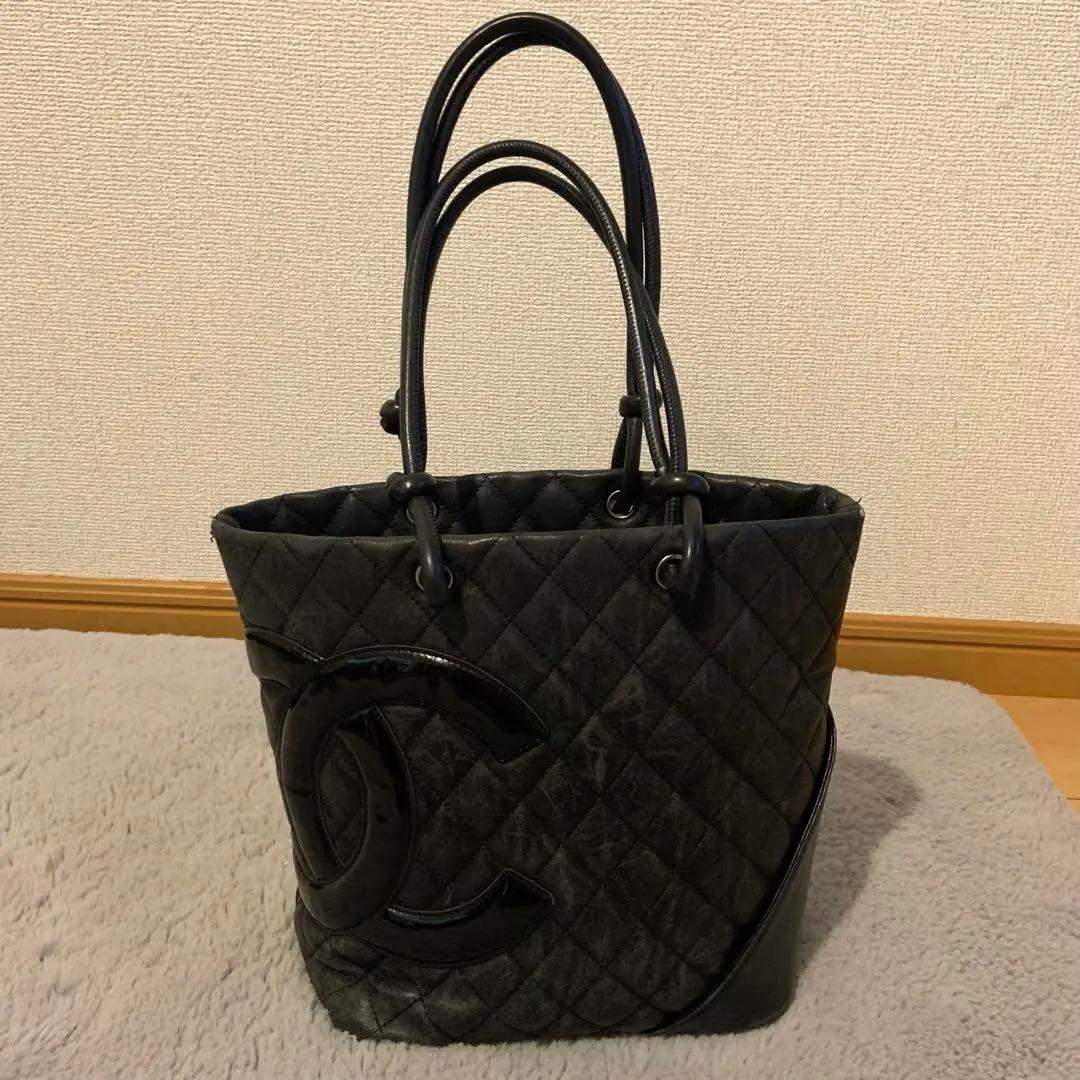 CHANEL ブラック キルティング ハンドバッグ