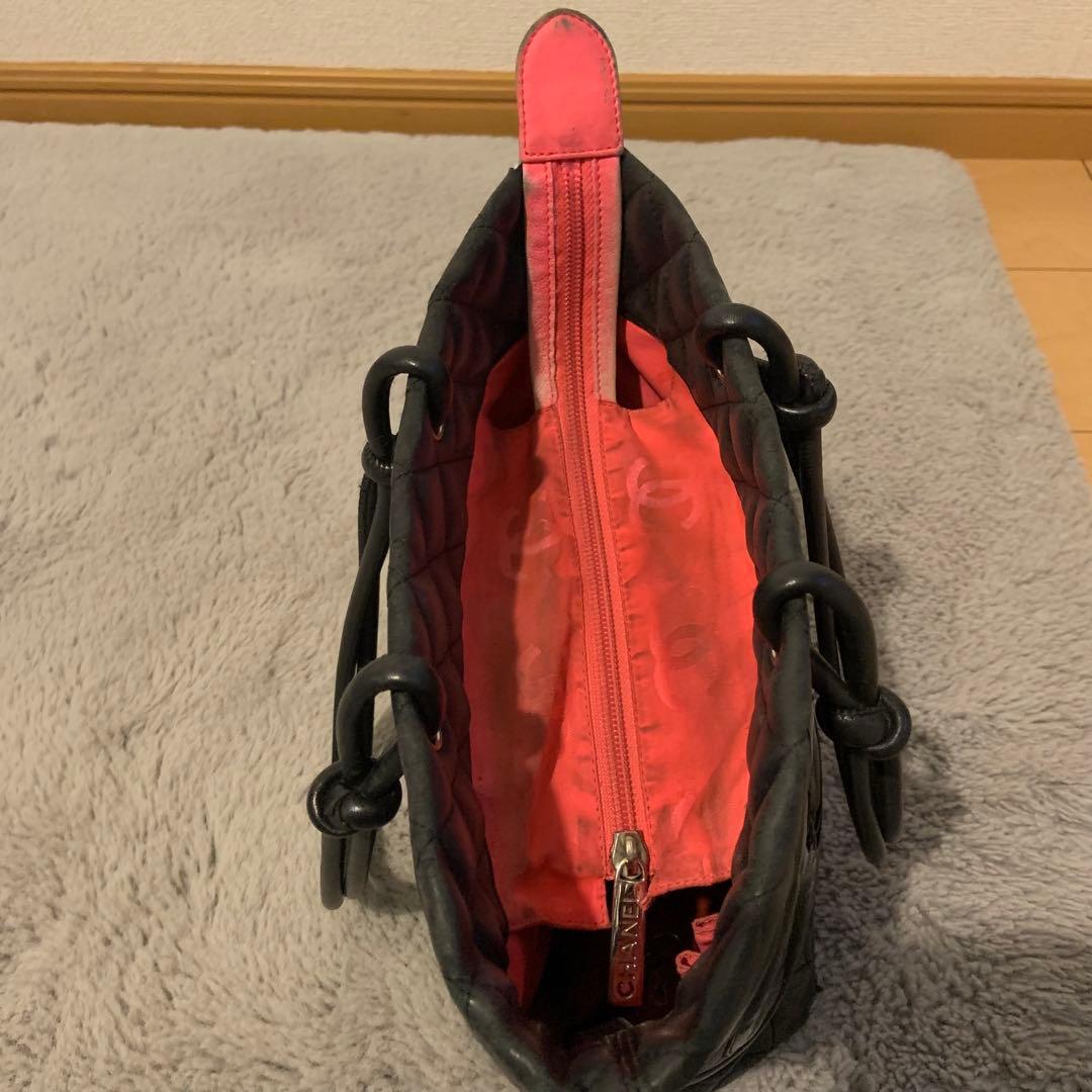 CHANEL ブラック キルティング ハンドバッグ