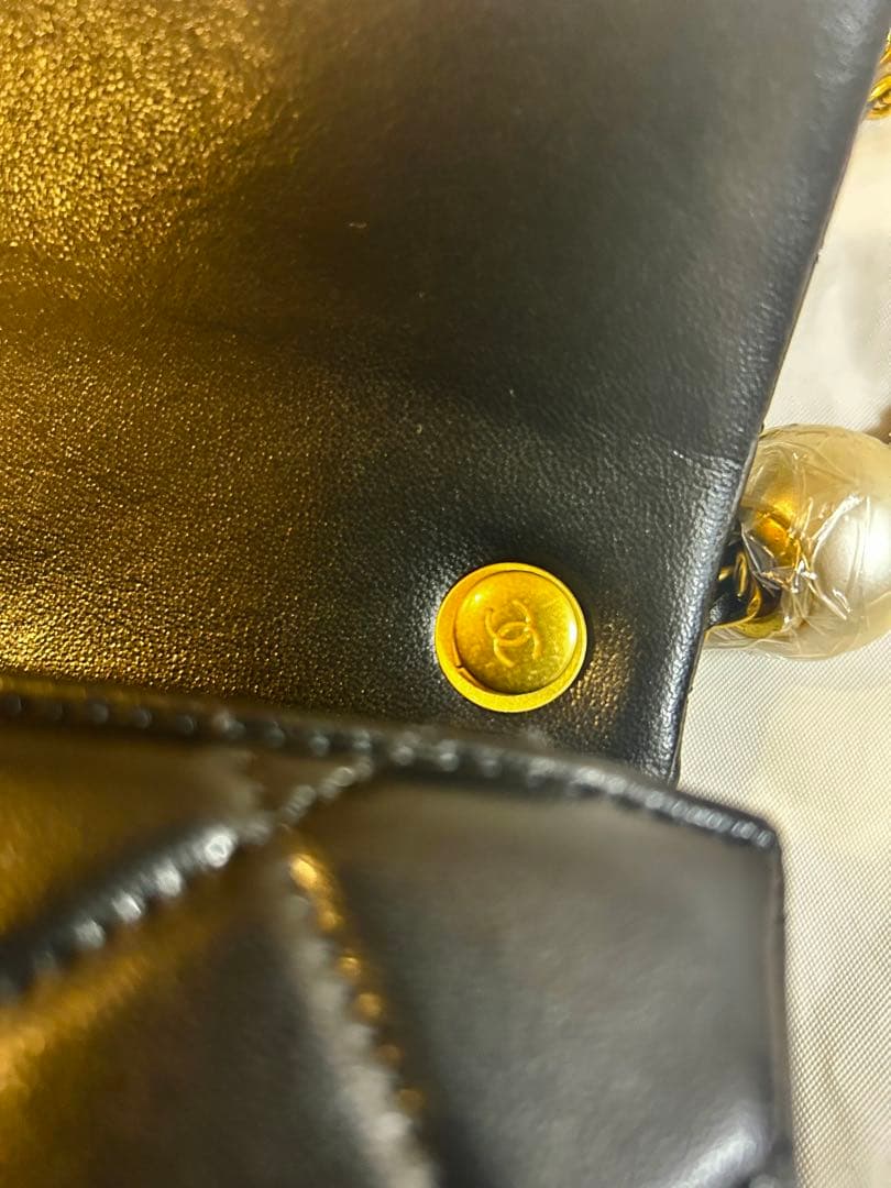 CHANEL ノベルティ ミニショルダーバッグ パールチェーン 黒