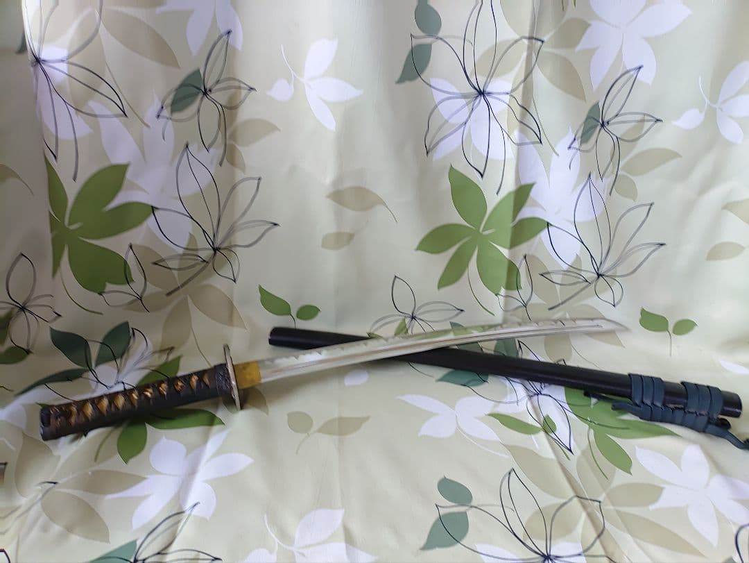 模造刀　模擬刀　居合刀　脇差　鍔がステキ