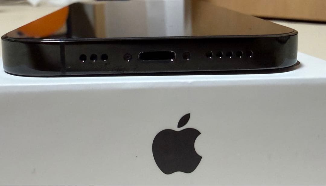 美品✨　iPhone 14 Pro 512GB スペースブラック SIMフリー