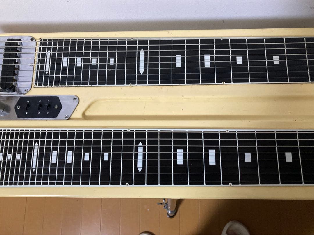 Guyatone グヤ8弦WネックスチールギターHG-188C 脚、ケース付