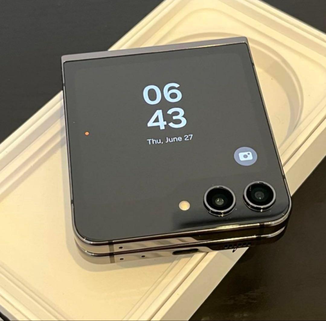ギャラクシーAndroid Galaxy Flip 5｜256gb｜SIMフリー