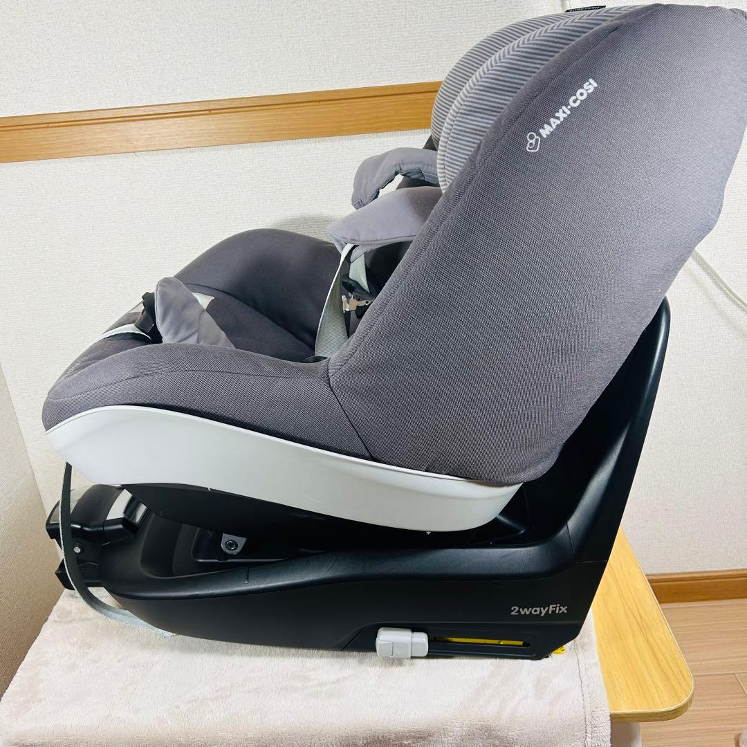 【お買い得】Maxi-Cosi 2way pearlとISOFIXのセット