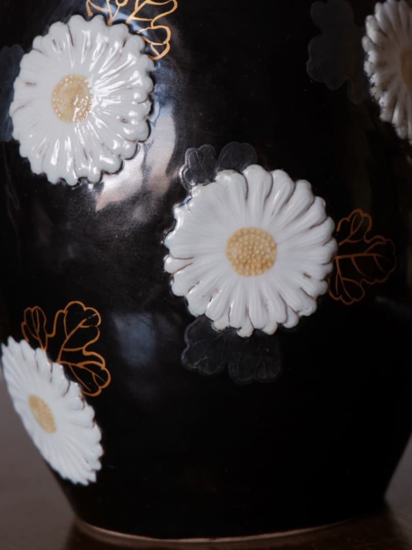 松雨作　水指　水差し　菊文　替蓋あり　茶道具　箱付蓋なし　時代物　Q2149