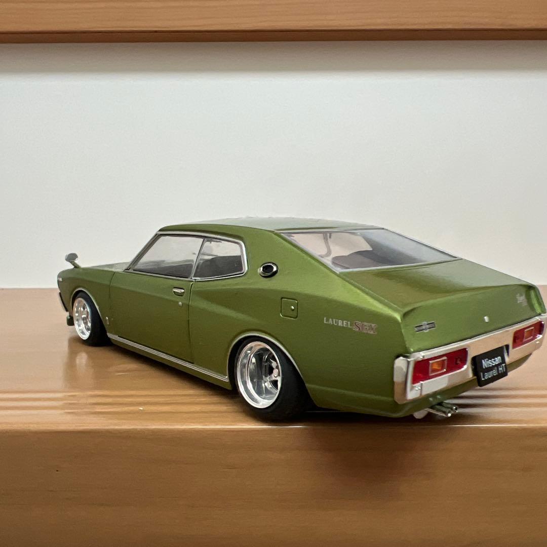 日産ローレル　１９７２年式　ブタケツ　１／２４