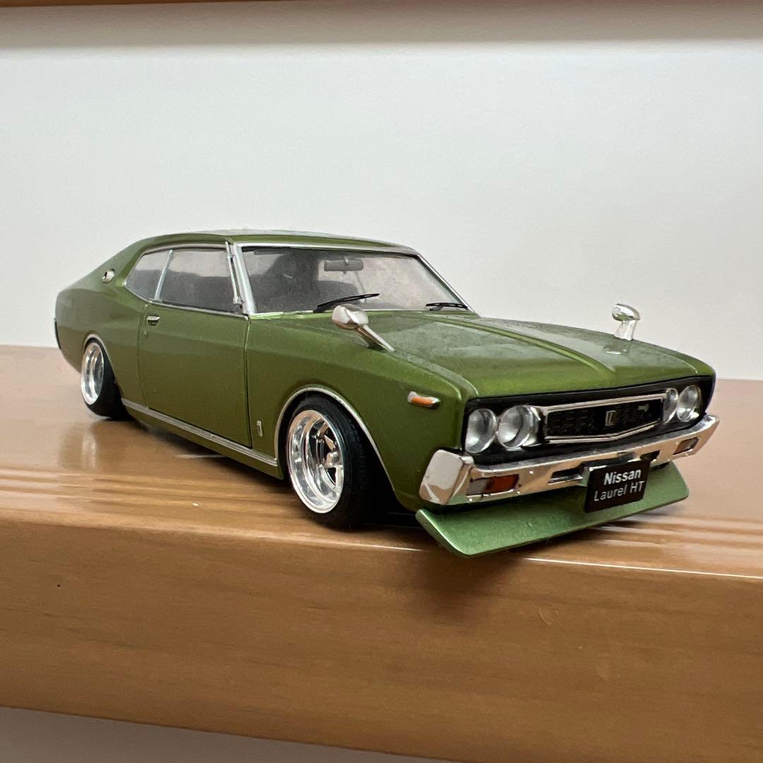 日産ローレル　１９７２年式　ブタケツ　１／２４