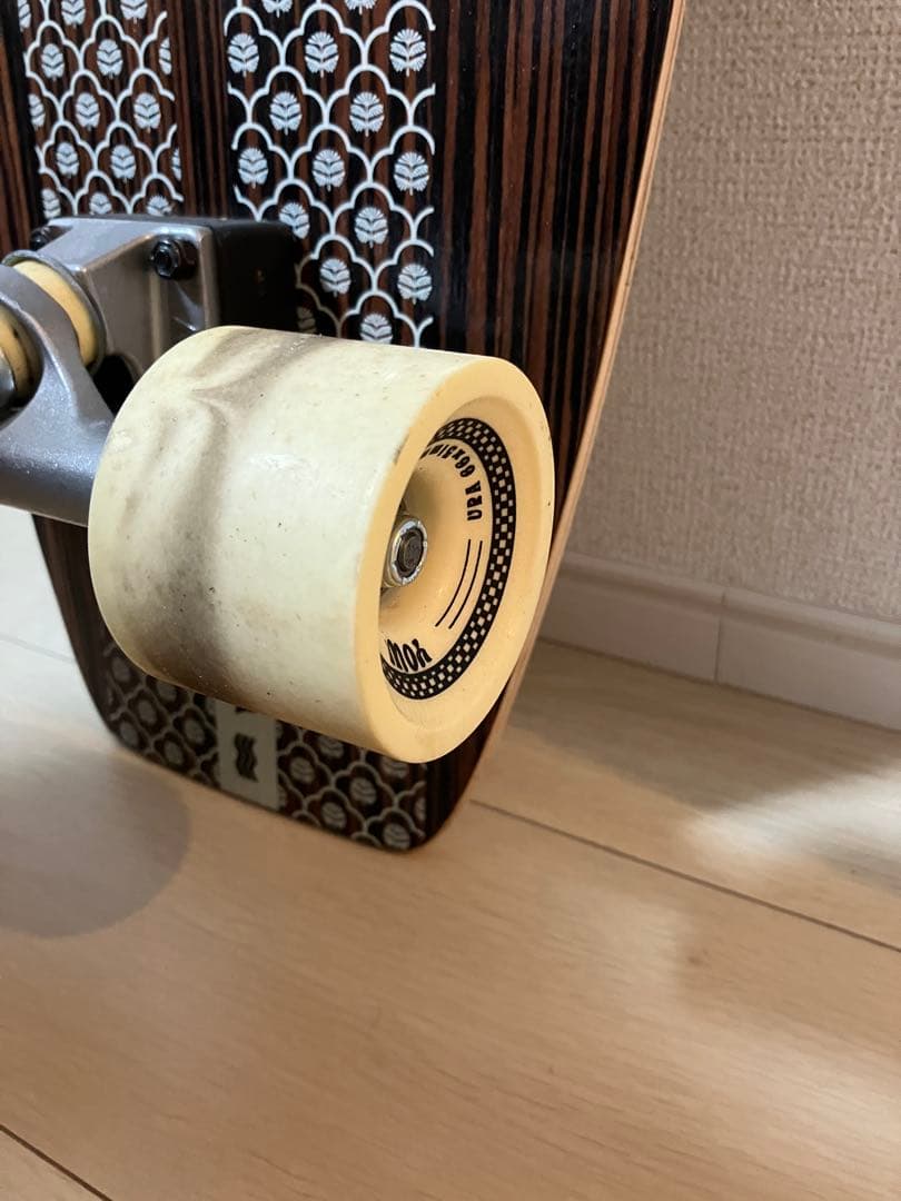 石破様引き取り限定 YOW SURFSKATE BYRON BAY 38\" ヤウ