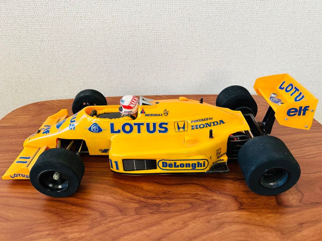 タミヤ　ラジコン　ロータス 99T HONDA（完成品）　セット