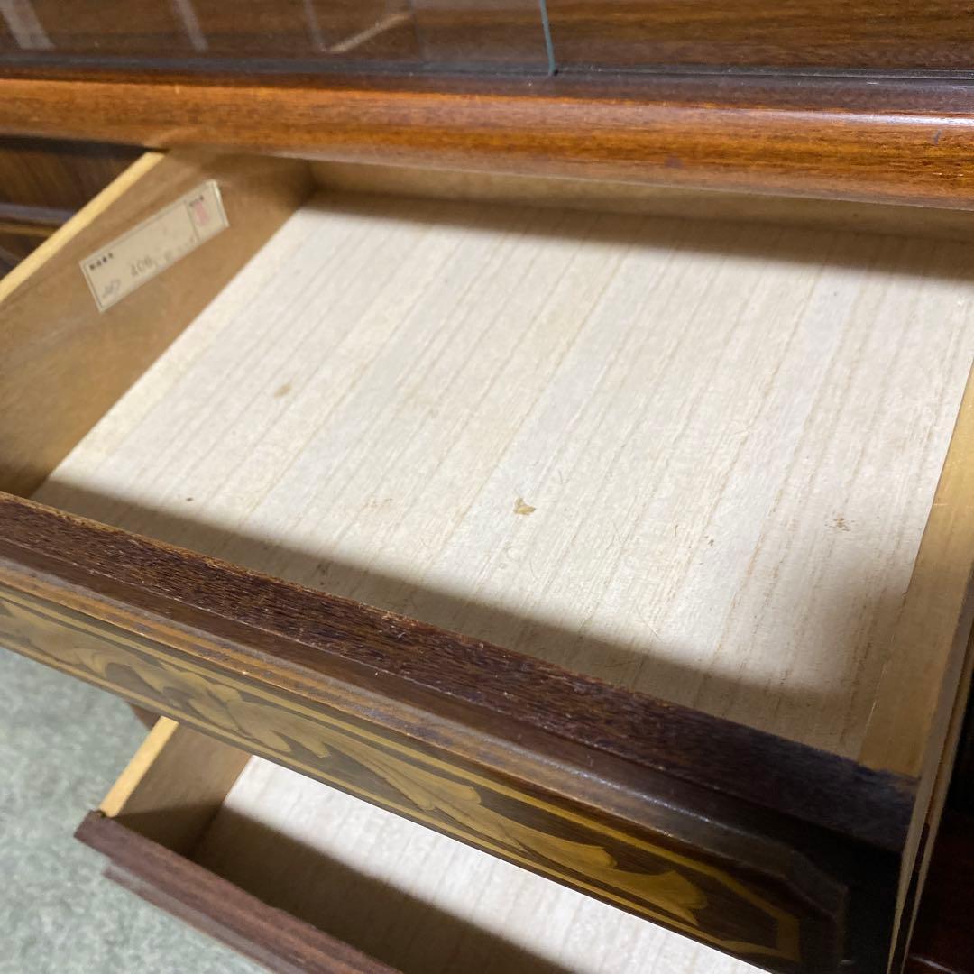 ヴィンテージ　 レトロ　 木製 　ガラス扉　キャビネット　サイドボード