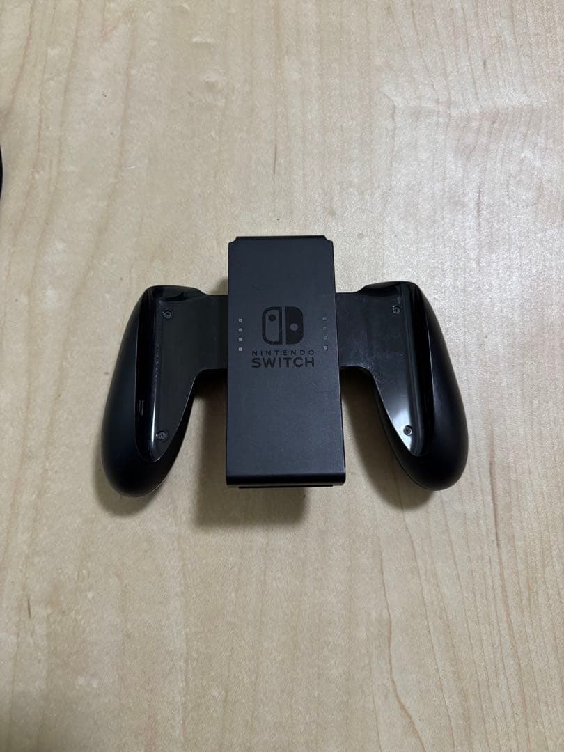 Nintendo Switch 本体 青/赤 Joy-Con初期化済