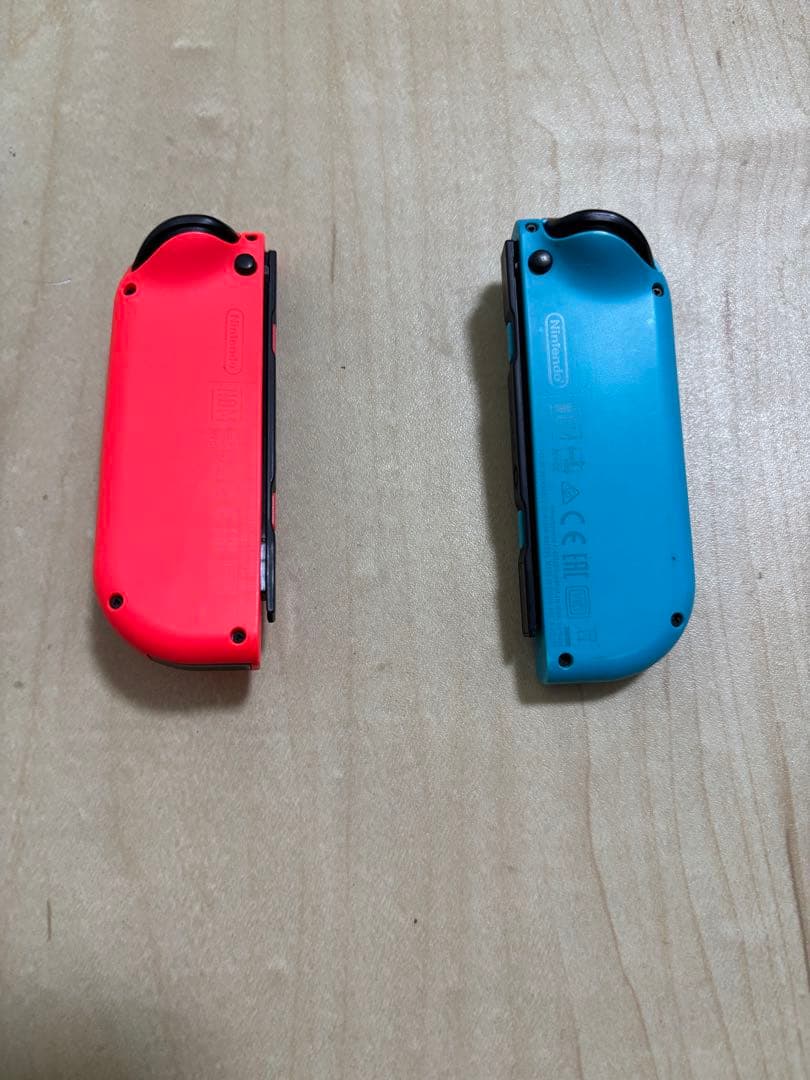 Nintendo Switch 本体 青/赤 Joy-Con初期化済