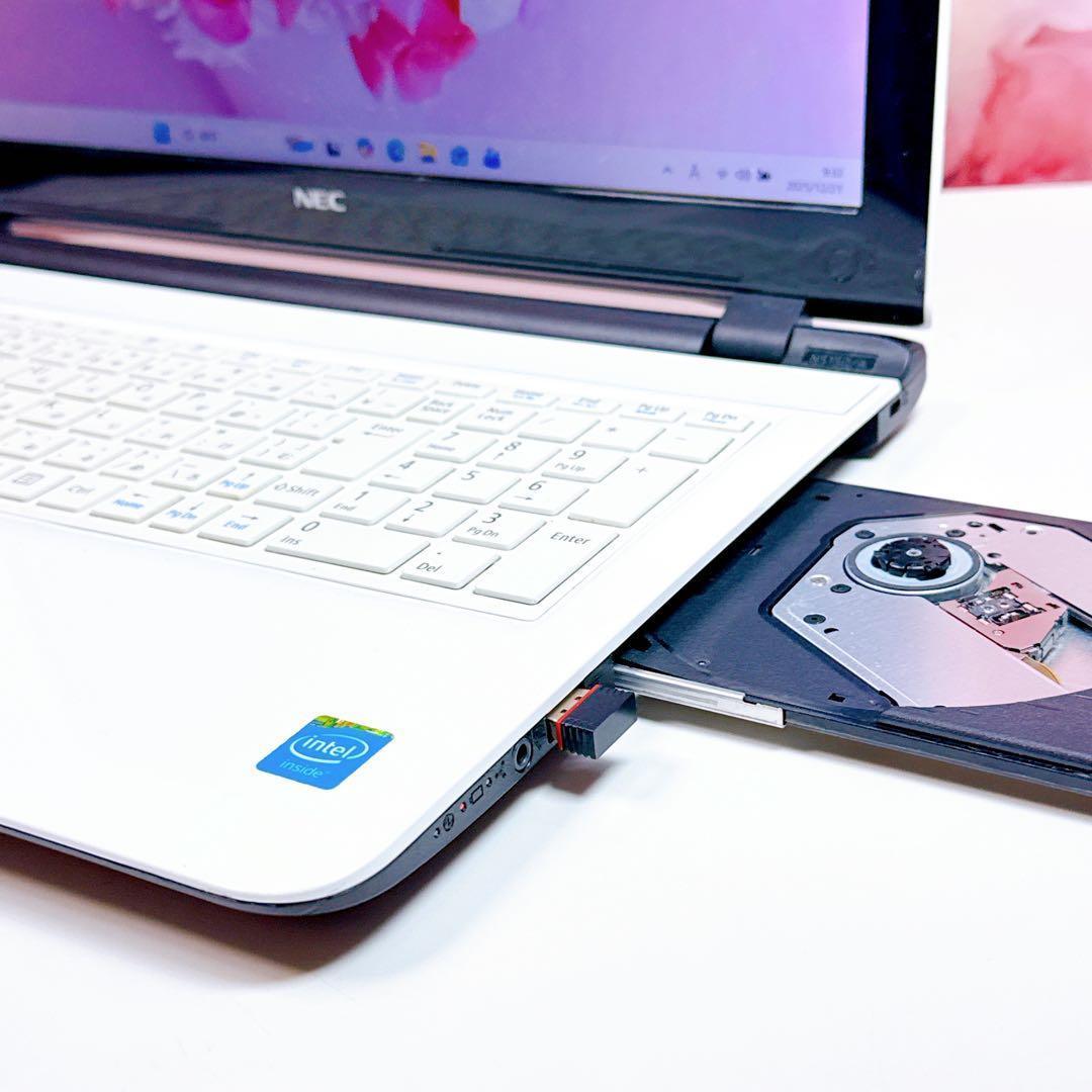 新品高速SSD✨windows11 ノートパソコン オフィス カメラ付薄型 白