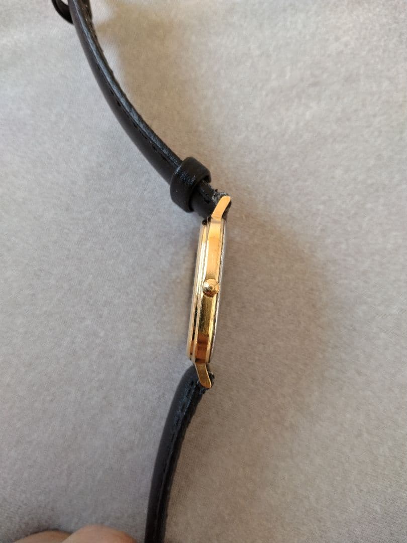 ぽ*け様 OMEGA Seamaster クォーツ　デイト 腕時計 ゴールド