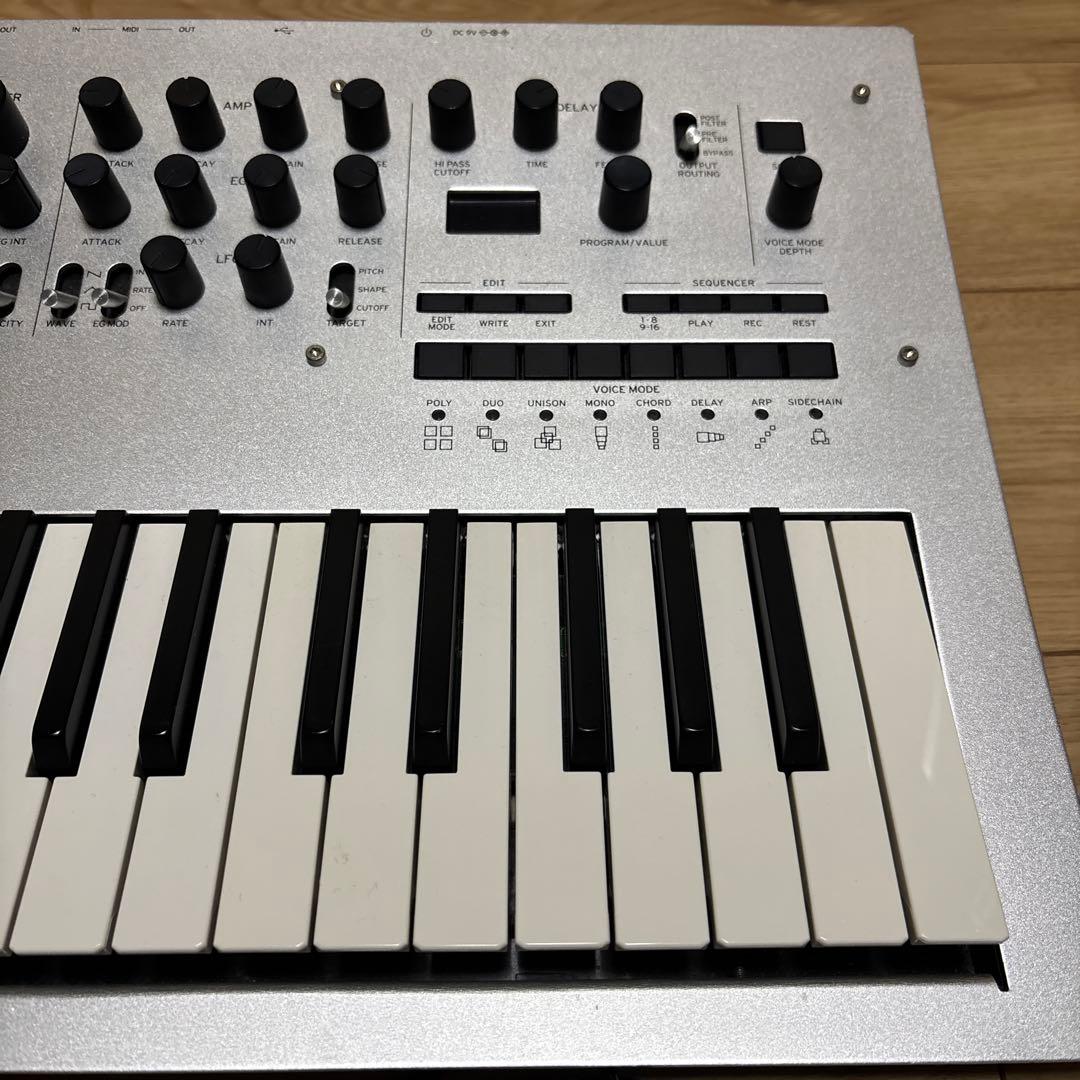 【美品】KORG minilogue アナログシンセサイザー 37鍵