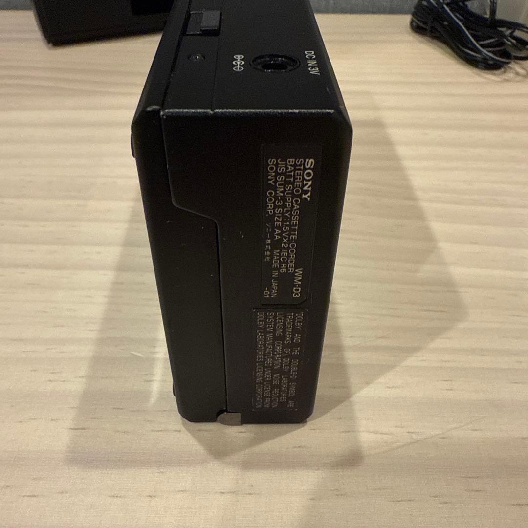 【希少】ソニー カセットテーププレーヤー ウォークマン WM-D3 革ケース付