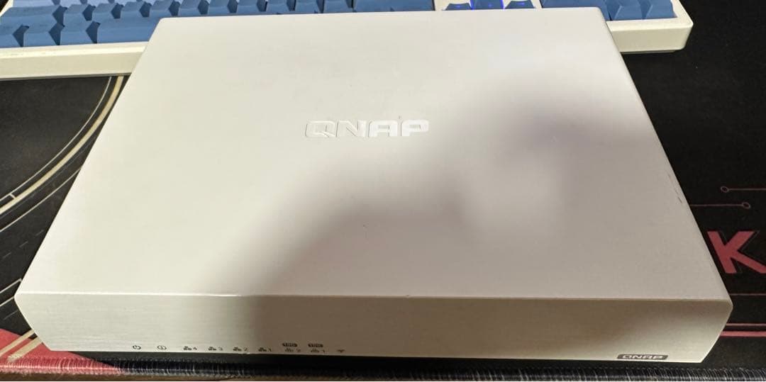QNAP QHora-301W Wi-Fi6 10ギガ SD-WAN ルーター