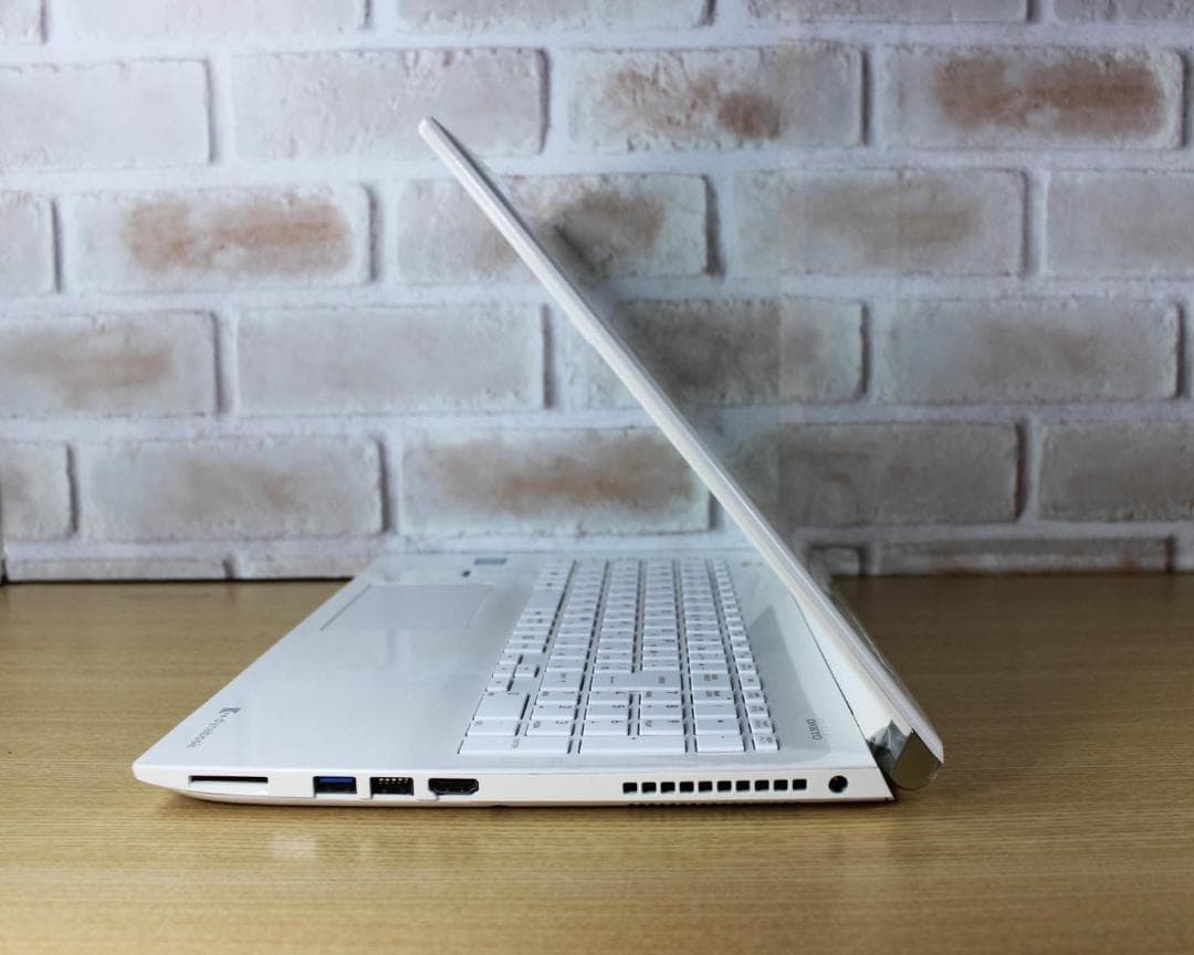 ✨ハイスペ Core i7✨SSD メモリ16GB オフィス付き ノートパソコン