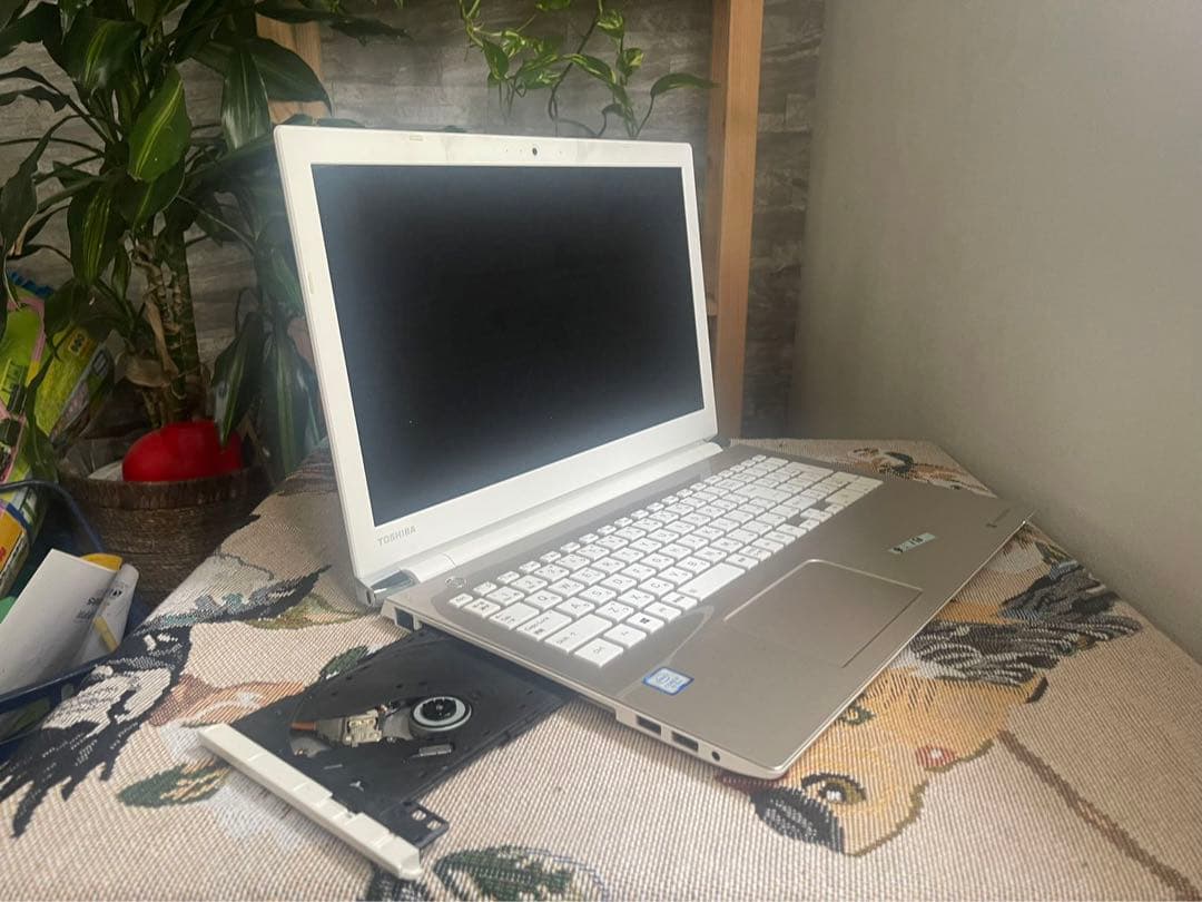 東芝　T65/HG Windows11 ノートパソコン✨届いてすぐ使える