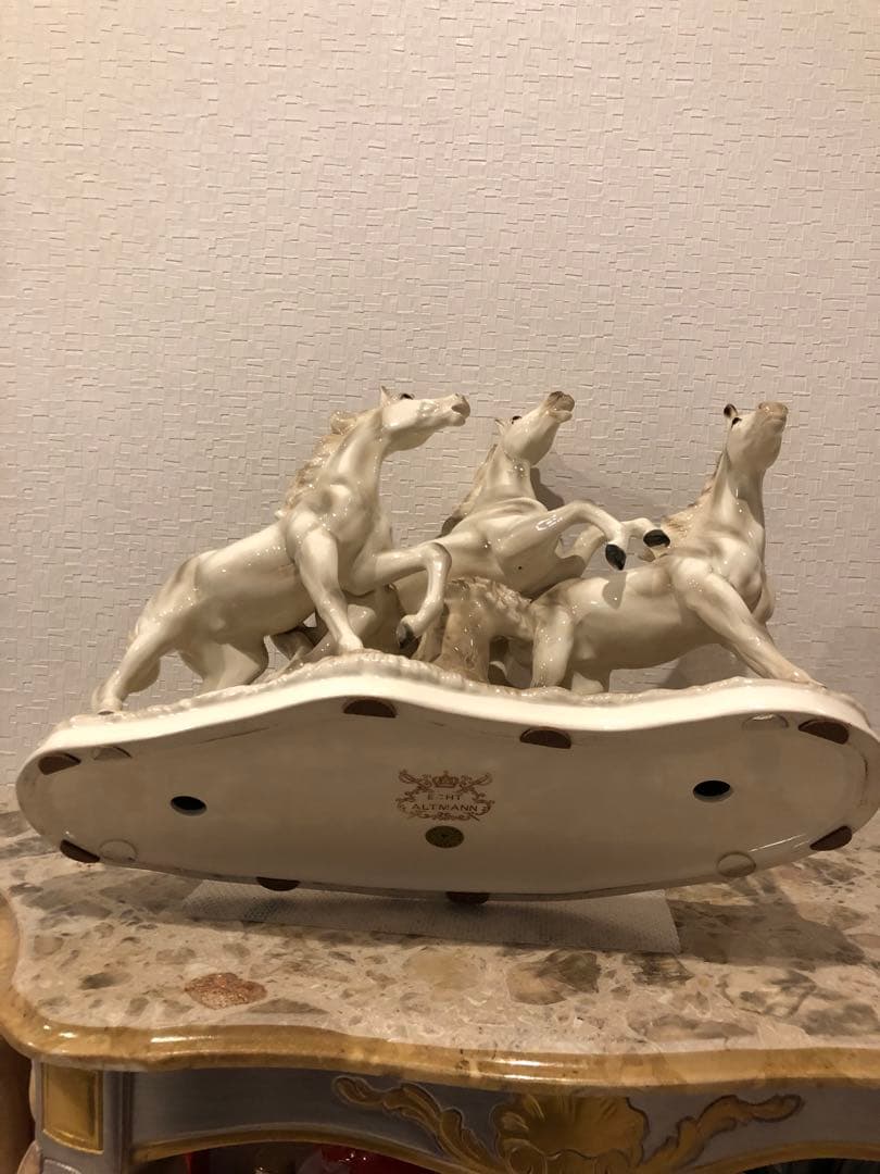 ECHT ALTMANN アルトマン