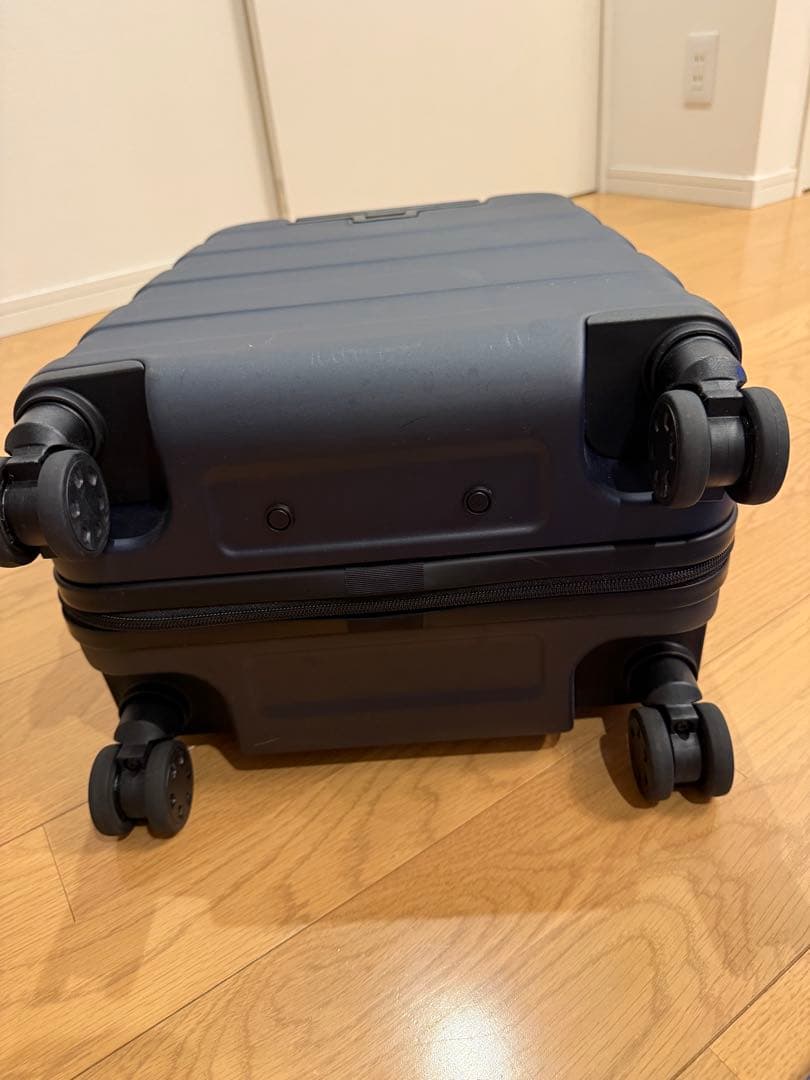【無印良品】バーを自由に調節できる　ハードキャリーケース（36L） ネイビー